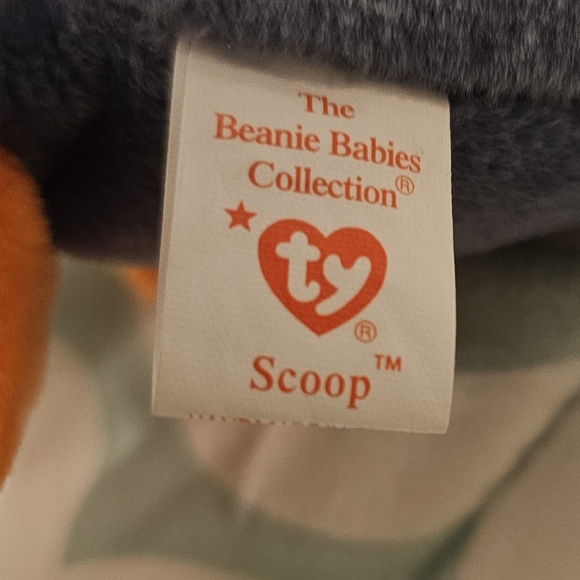 ty Beanie Baby Collectible "Scoop " the Pelican. - Picture 5 of 6